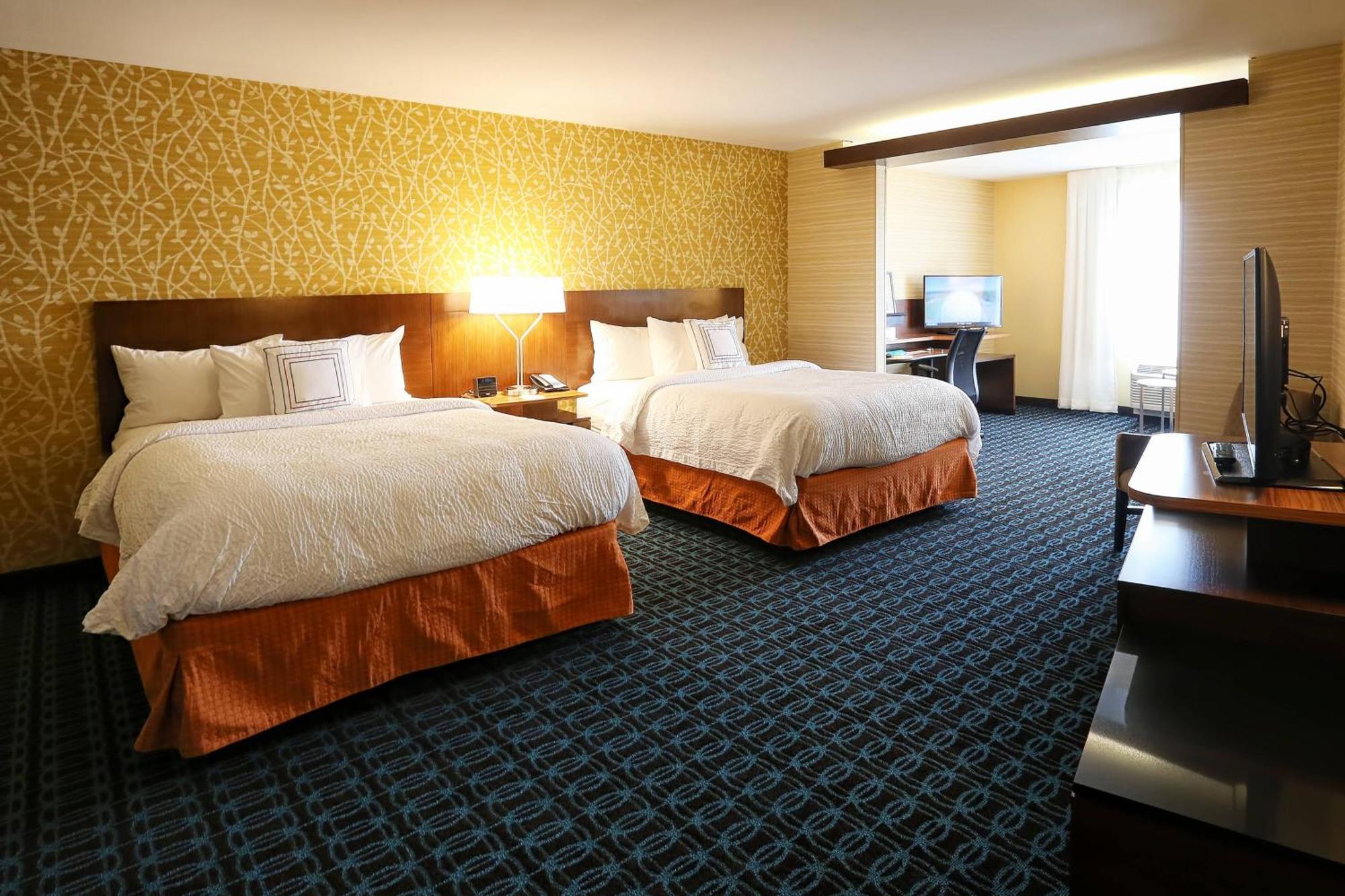 Fairfield Inn & Suites By Marriott Madison Verona Екстериор снимка