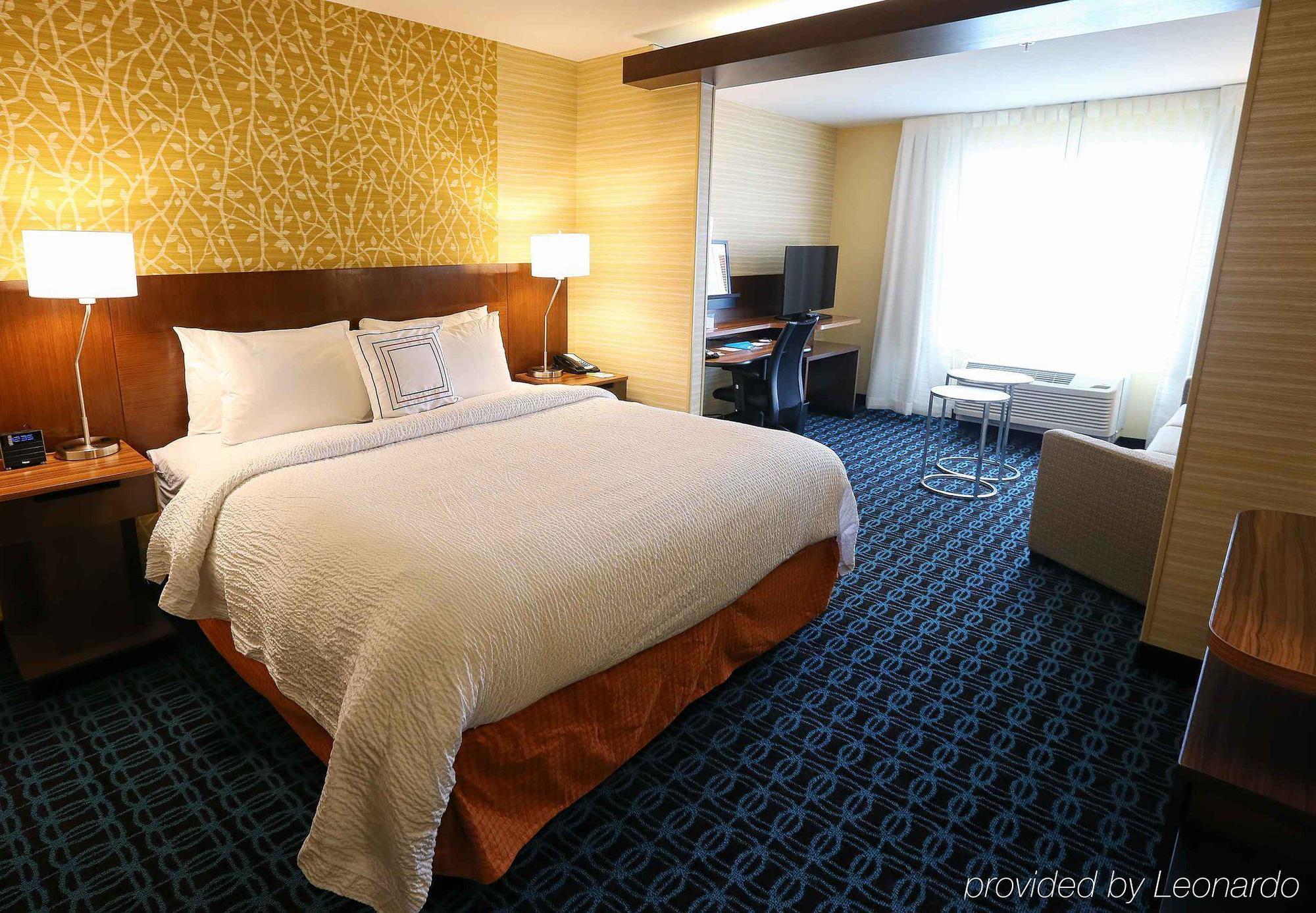 Fairfield Inn & Suites By Marriott Madison Verona Екстериор снимка
