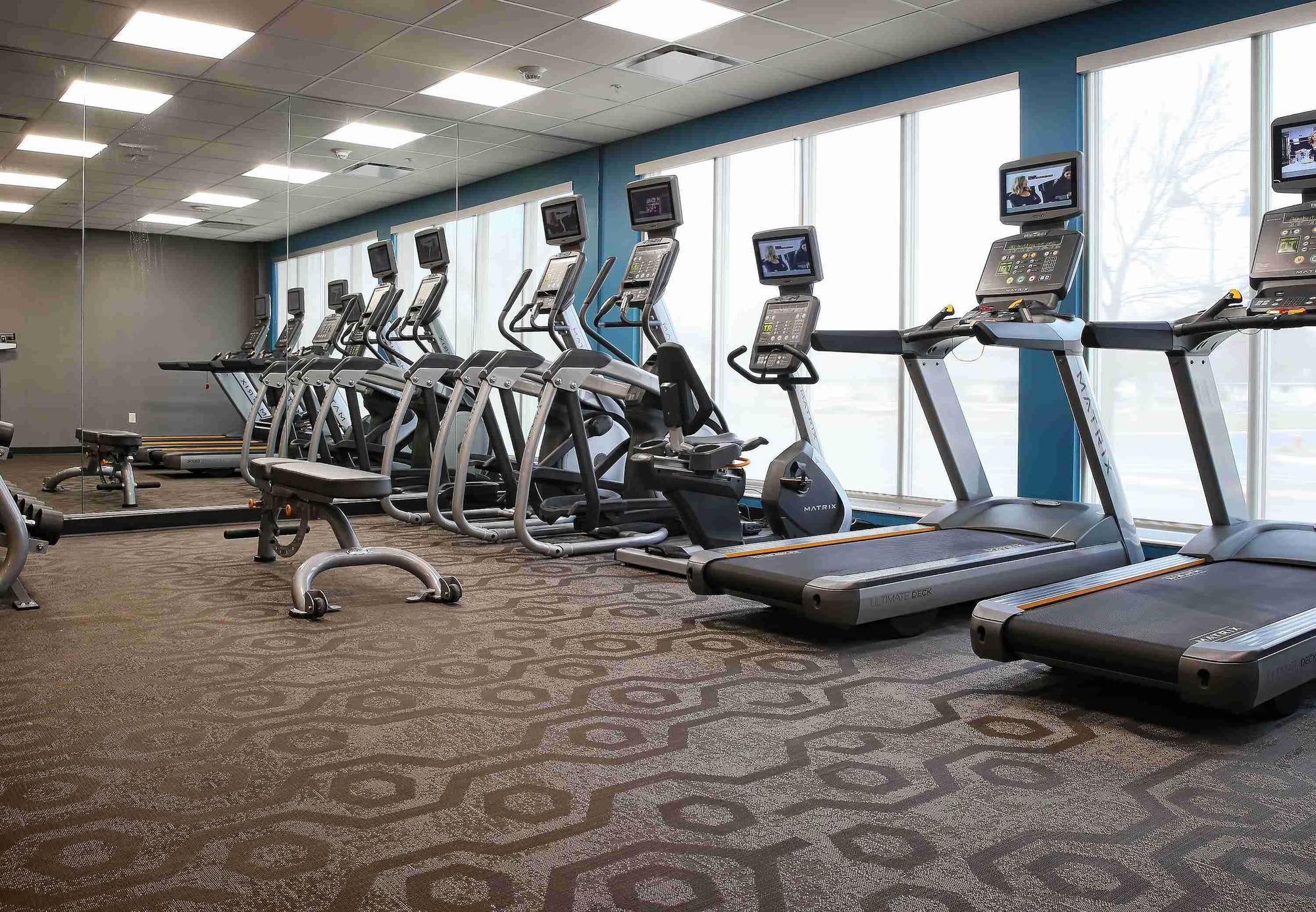 Fairfield Inn & Suites By Marriott Madison Verona Екстериор снимка